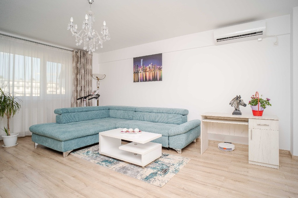 Apartament 3 camere decomandat confort sporit 10min. Mall Moldova