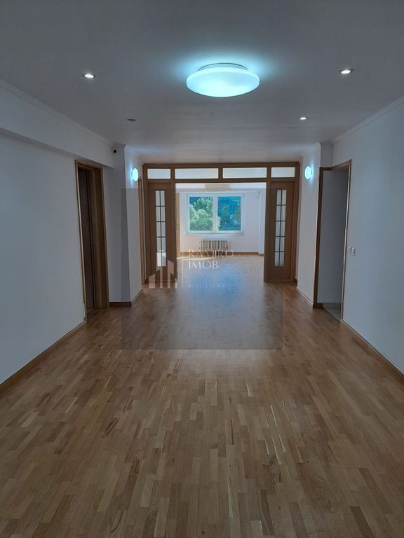 OCAZIE Apartament 4 camere Unirii ULTRACENTRAL