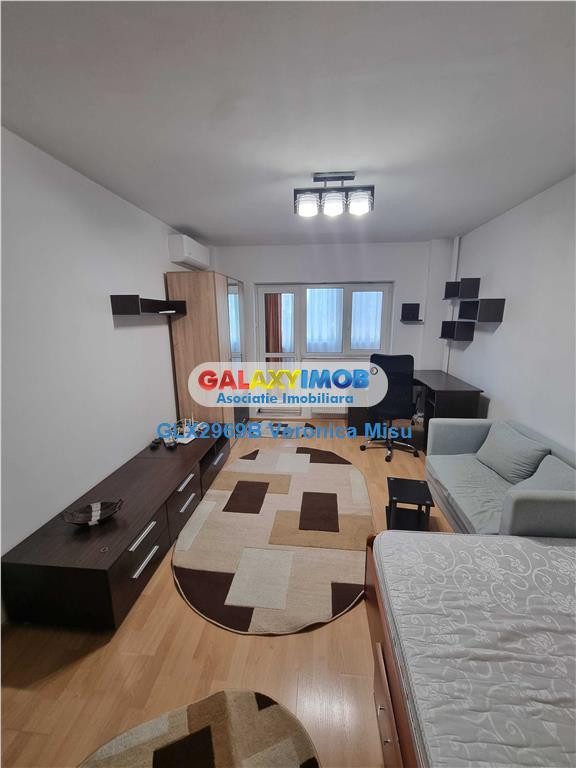 Garsoniera de inchiriat, loc de parcare - Timpuri Noi