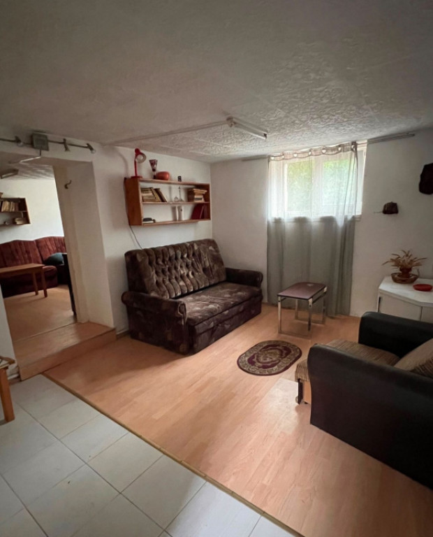 Florilor-Craiter casa 5 camere 450MP TOTALI