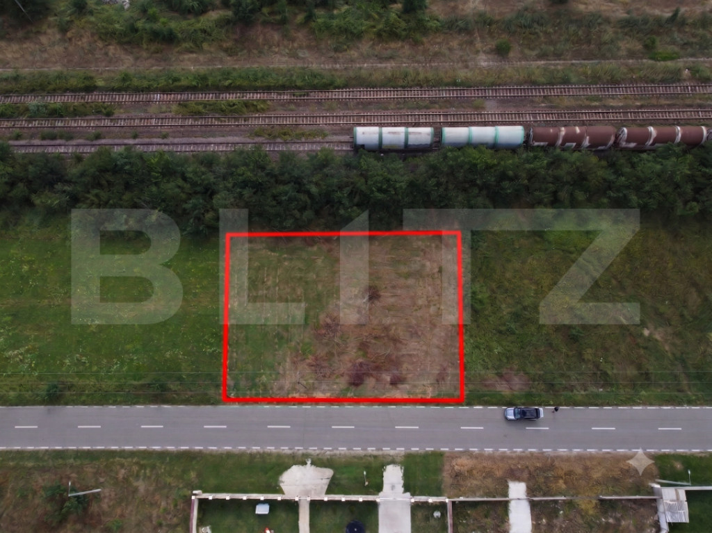Teren intravilan, 1000 mp, zona Nucet