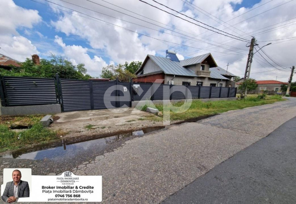 Casă și curte, 124 mp, 1.000 mp, zona Mircea Voda