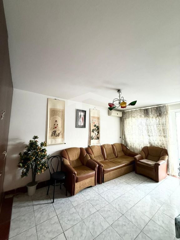 Apartament 3 camere parter inalt Sos Iancului