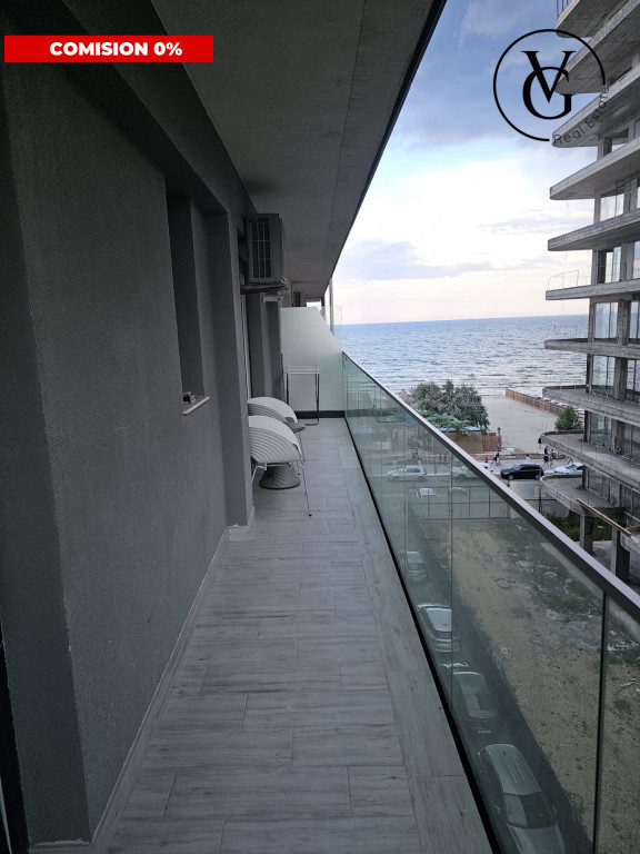 Prima Linie |Vedere laterală la mare | 67m2 Utili Mamaia No