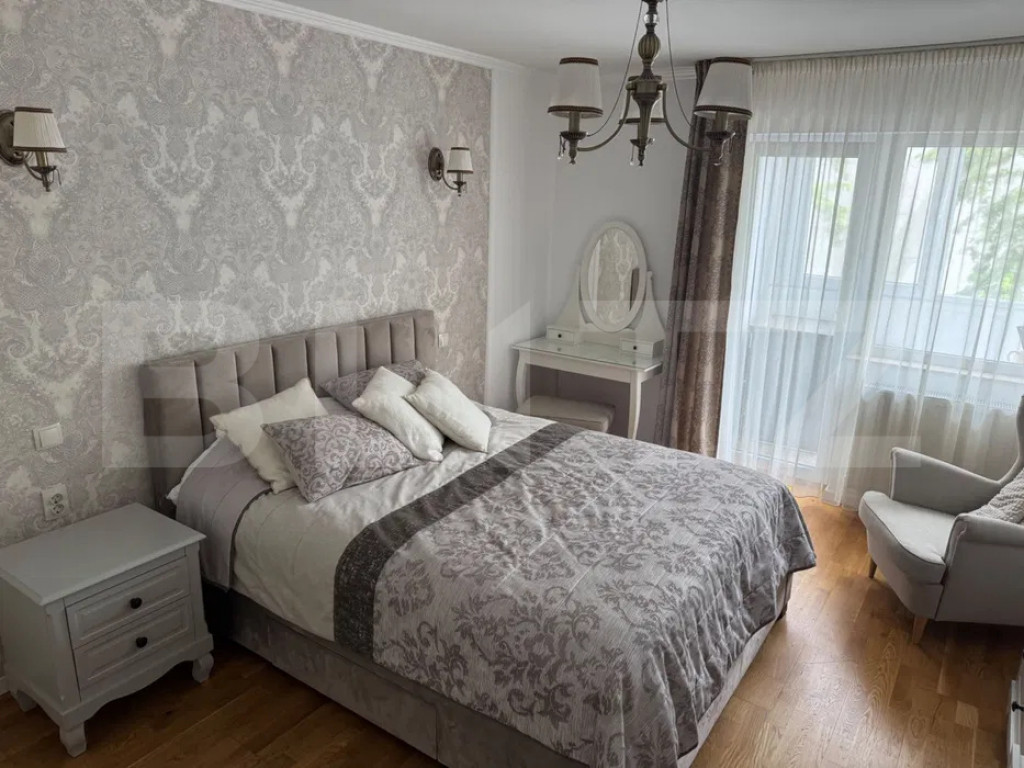 Apartament proaspat renovat, cu 3 camere, 75 mp, 2 bai, zona