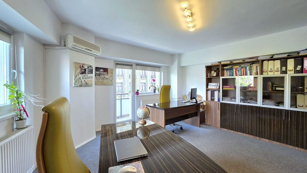 4 camere | Universitate | 111,57 mp | Reabilitat Termic