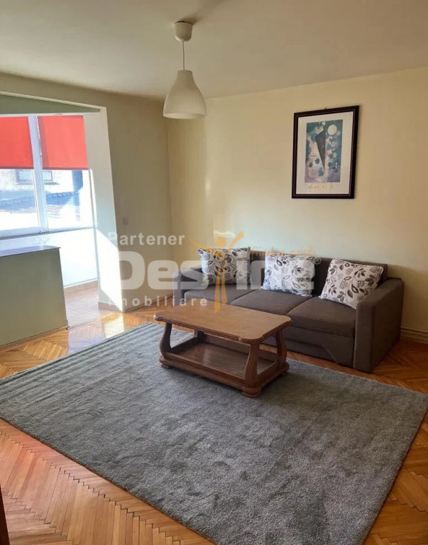 Închiriem apartament central 2 camere