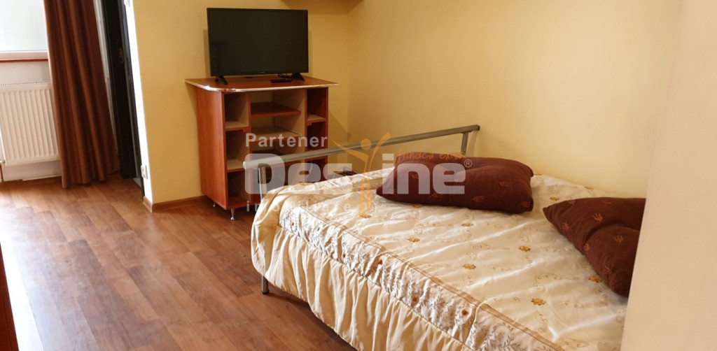 Garsonieră de închiriat | Galata | Etaj 2 | Centrală prop