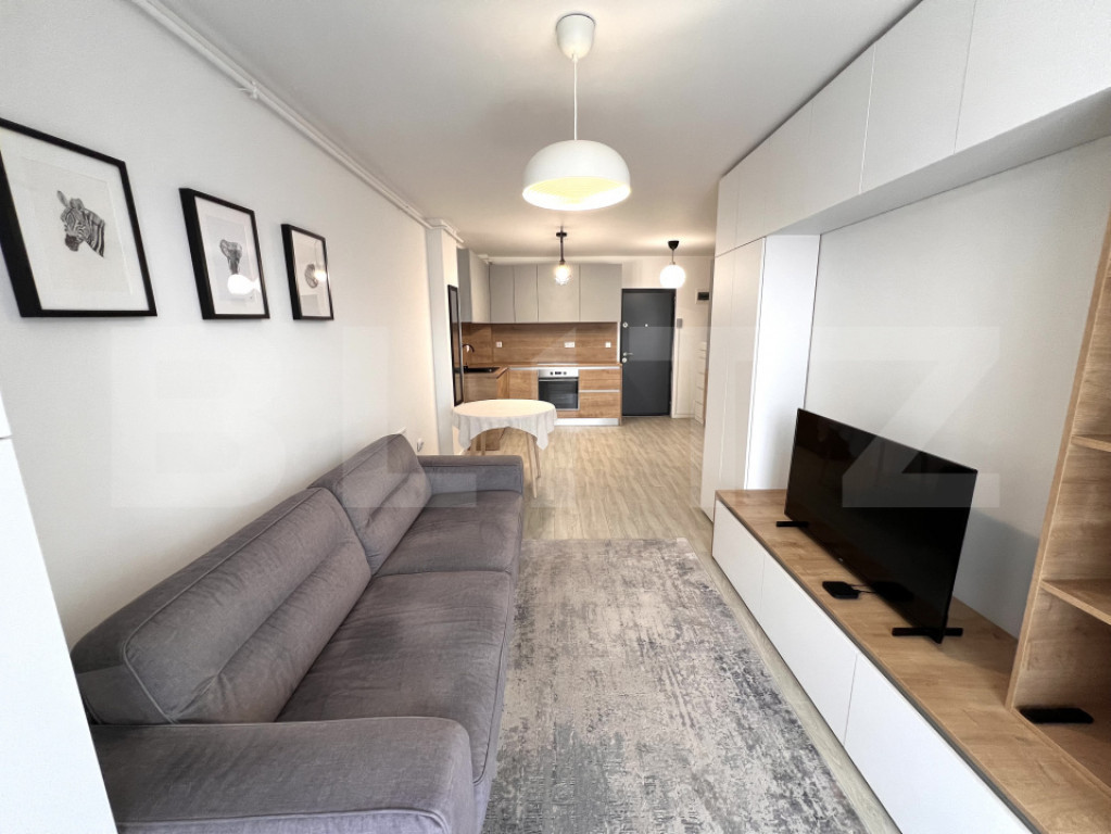 Apartament lux cu 3 camere, birou set up, 60 mp, zona Horea