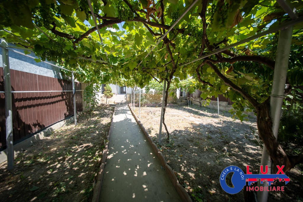 ID 6767 Casă primitoare în zona Pescarilor