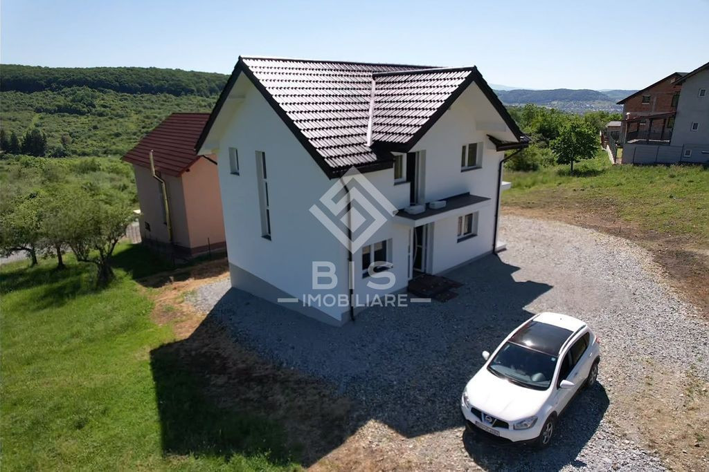 Vilă S+P+M de Vânzare | Bistrița, Zona DN17C (lângă ...
