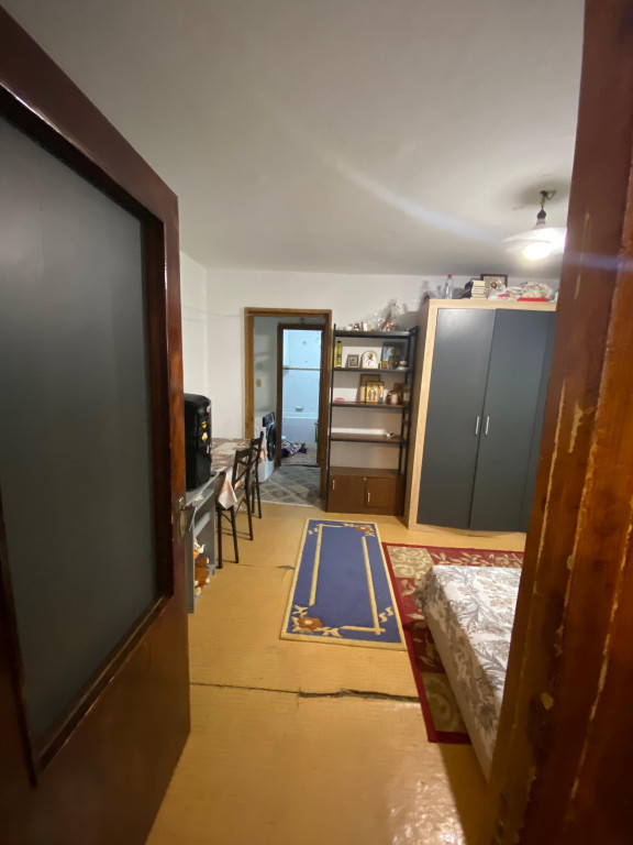 Apartament 3 camere conf 2 zona Viziru 1