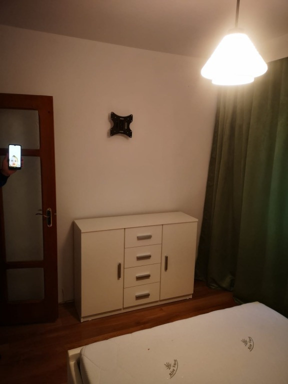 Apartament 3 camere decomandat de vanzare zona Tomis Nord