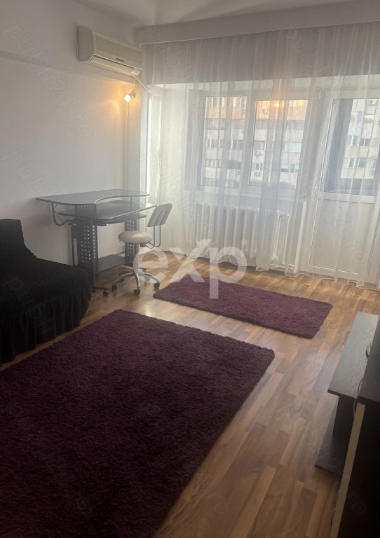 De vânzare apartament 2 camere , et 6/8– Zona Trocadero,