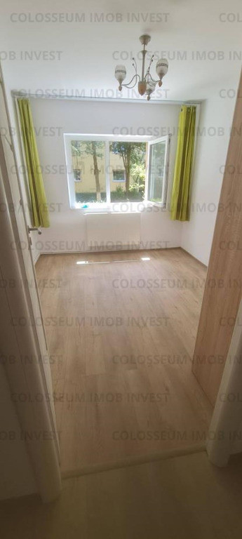 0 % Comision Cumparator zona Tractorul 3 camere decomandat 2 bai.