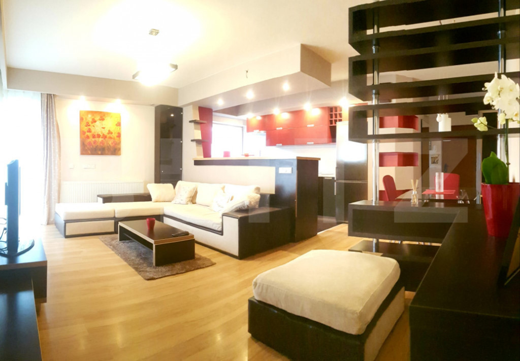 Apartament spațios cu 2 camere decomandate, parcare, terasa