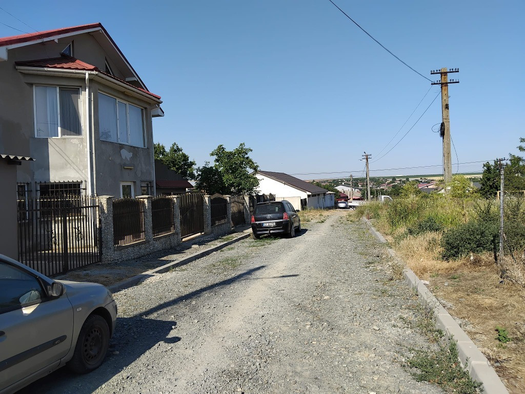 Vanzari terenuri in Tuzla