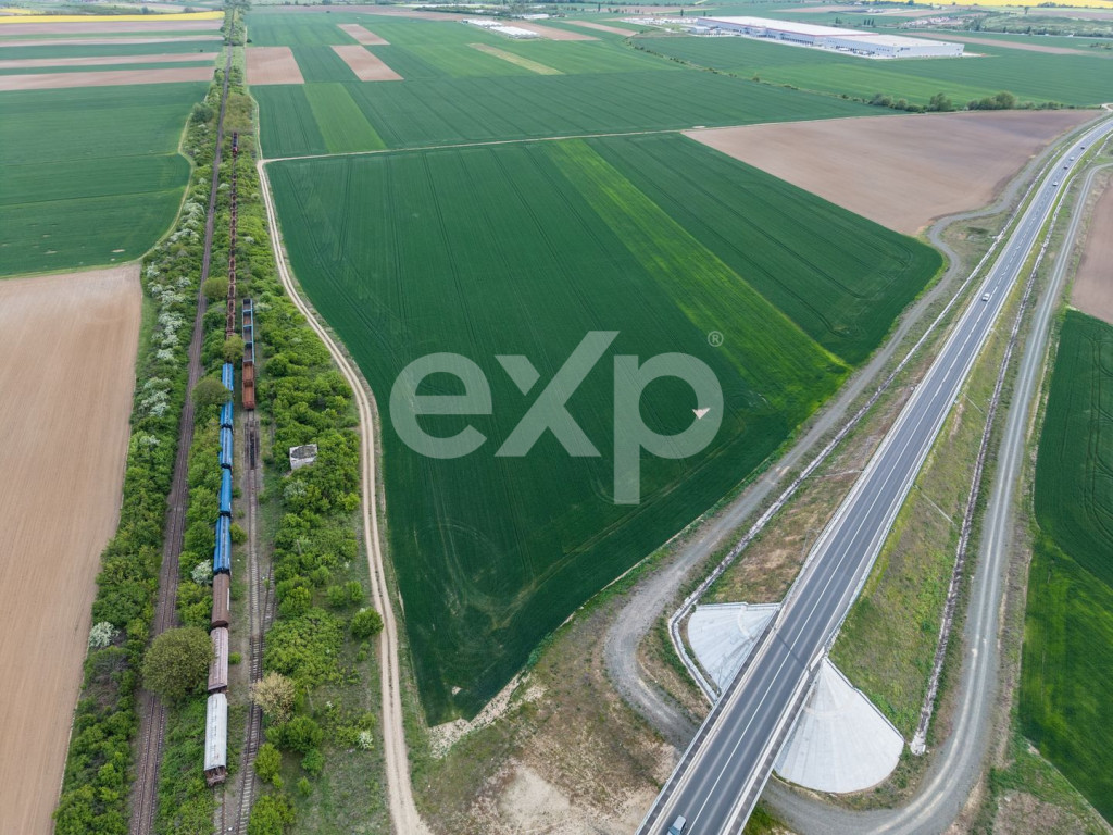 TEREN INDUSTRIAL INTRAVILAN – 38.226 MP | LÂNGĂ DEPOZITU
