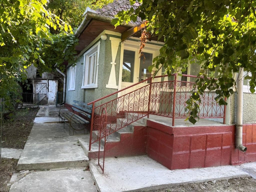 Casa cu 4 camere comuna Dabaca jud. Cluj