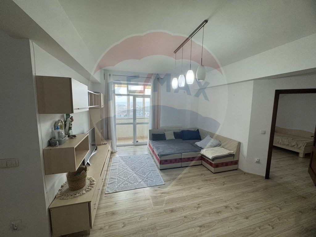 Apartament 3 camere | 2 bai | balcon | mansarda | bloc no...