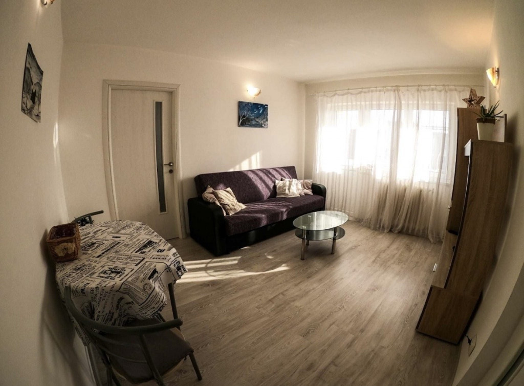 Apartament cu 3 camere, Cetate-Kaufland