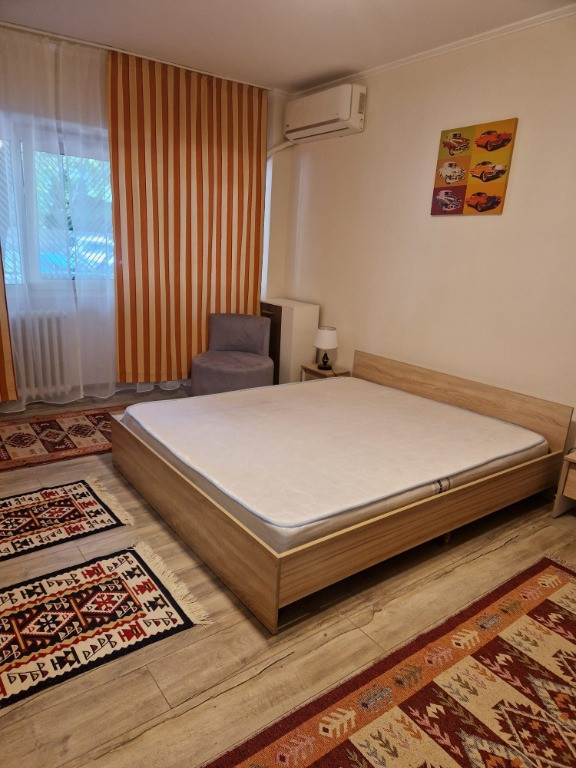 Proprietar ofer garsoniera Mall Vitan (str. Vlad Judetul)