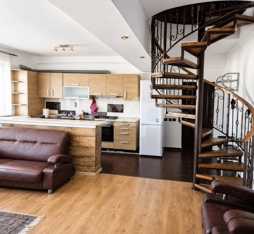 Apartament 3 camere | Parcare | Zona Stejarului