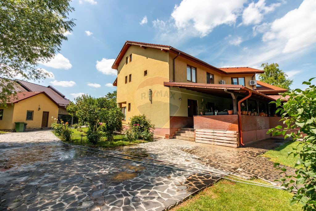Casă de vânzare | PIPERA/ Teren 3300mp