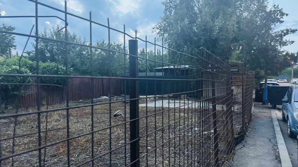 Teren intravilan 302 mp , urbanism , P+4, toate utilitățil
