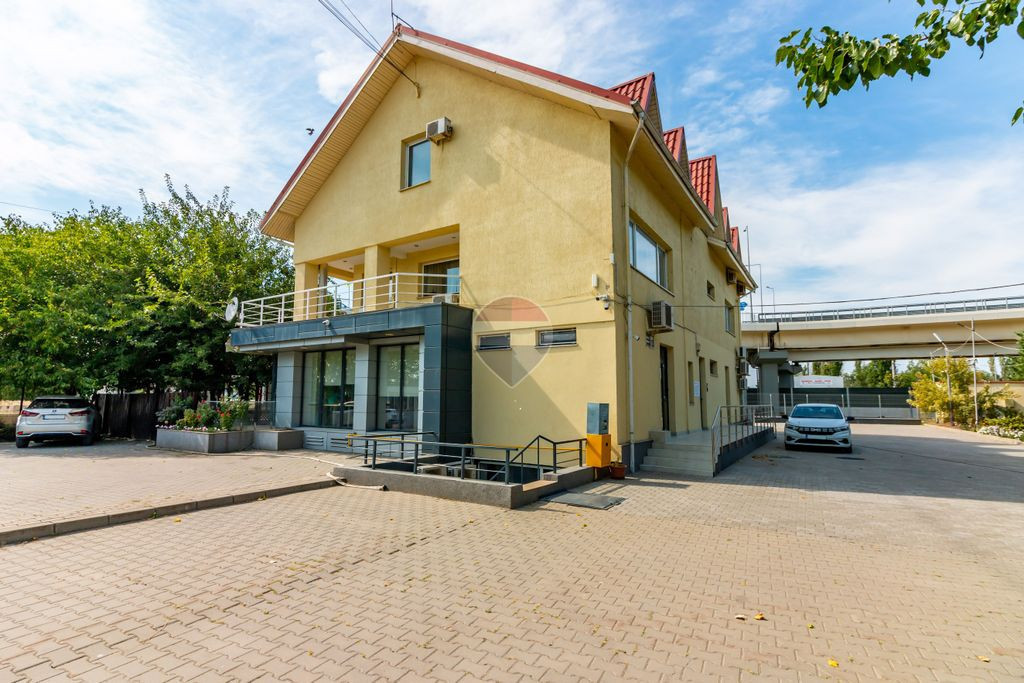Inchiriere Spatiu Showroom Birouri Microproductie Pasaj B...