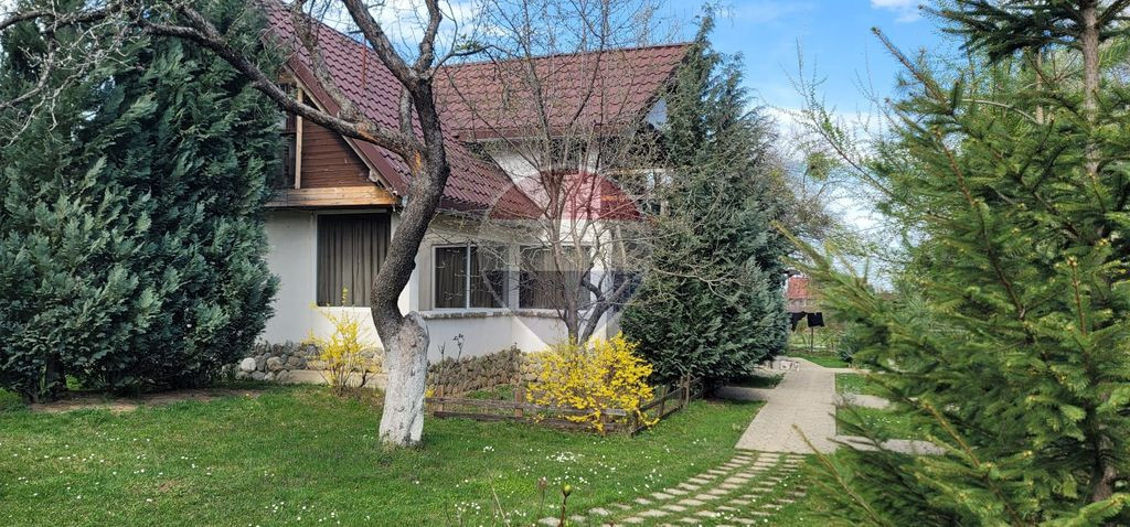 COMISION 0% | Vilă cu 5 camere | Statiunea Climaterică ...