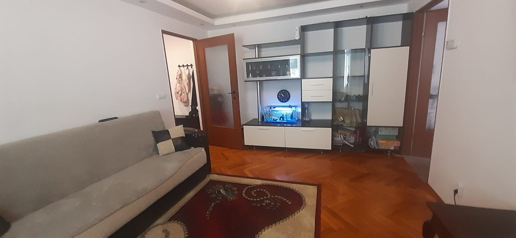 Oituz, 3 camere, parter cu extindere