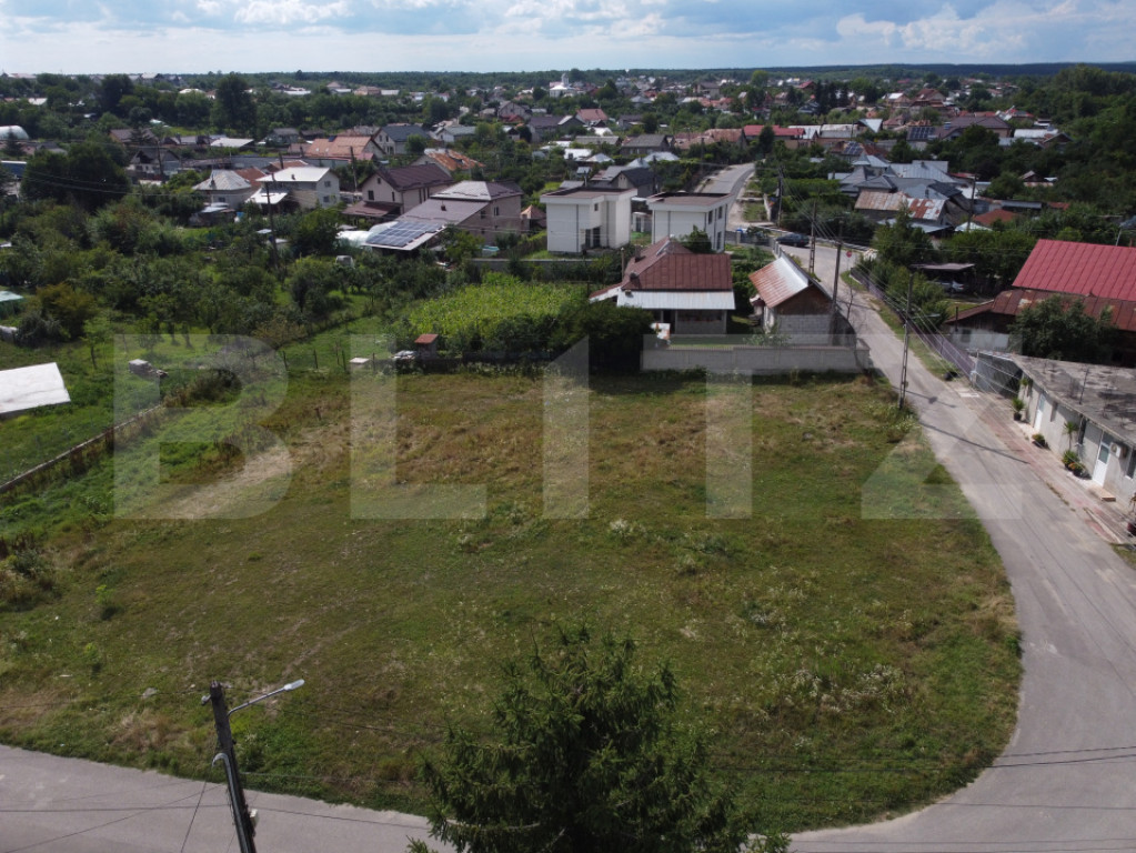 Teren de vanzare, 953 mp, 19 ml deschidere, zona Dragomireș