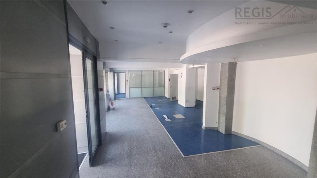 Spatiu comercial versatil in Centrul Civic