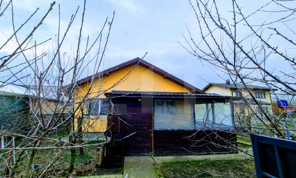 Casă pe parter, 132.90 mp, teren de 557 mp, zona Tartasesti