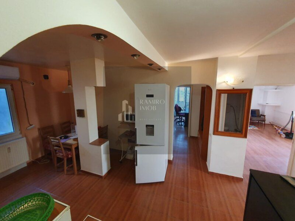 Apartament 4 camere decomandat | 88mp | Costin Georgian |...
