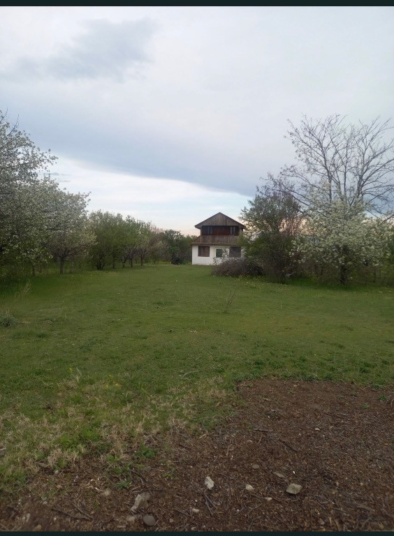 Teren 2,461mp Scurtesti / autostrada A7