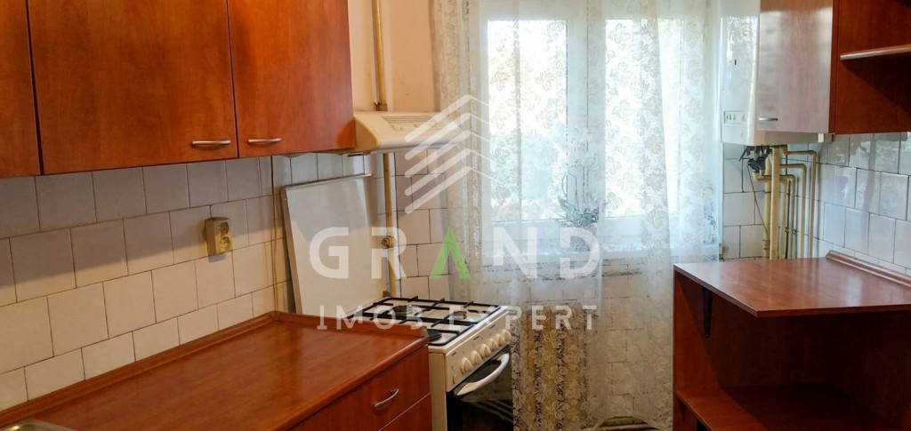4 CAMERE | DECOMANDAT | 2 BĂI | 2 BALCOANE | PARCARE | MINE