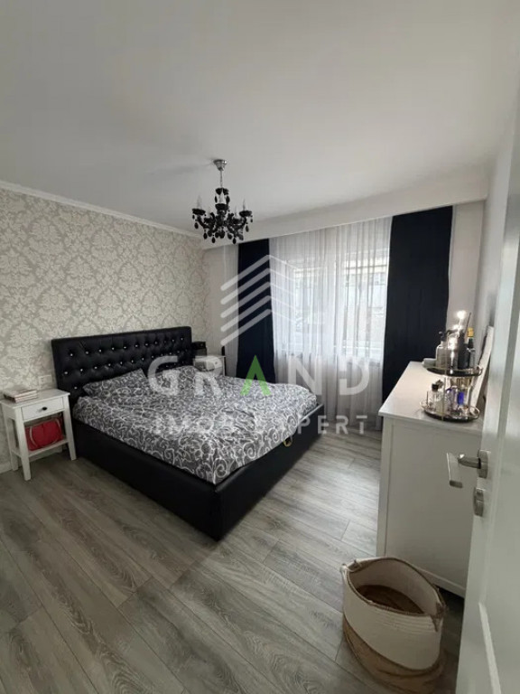 Apartament 3 camere, 70 mp, balcon, parcare subterana