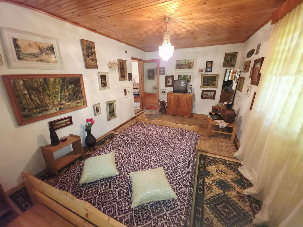 Casă De Vanzare Sat Bistrita