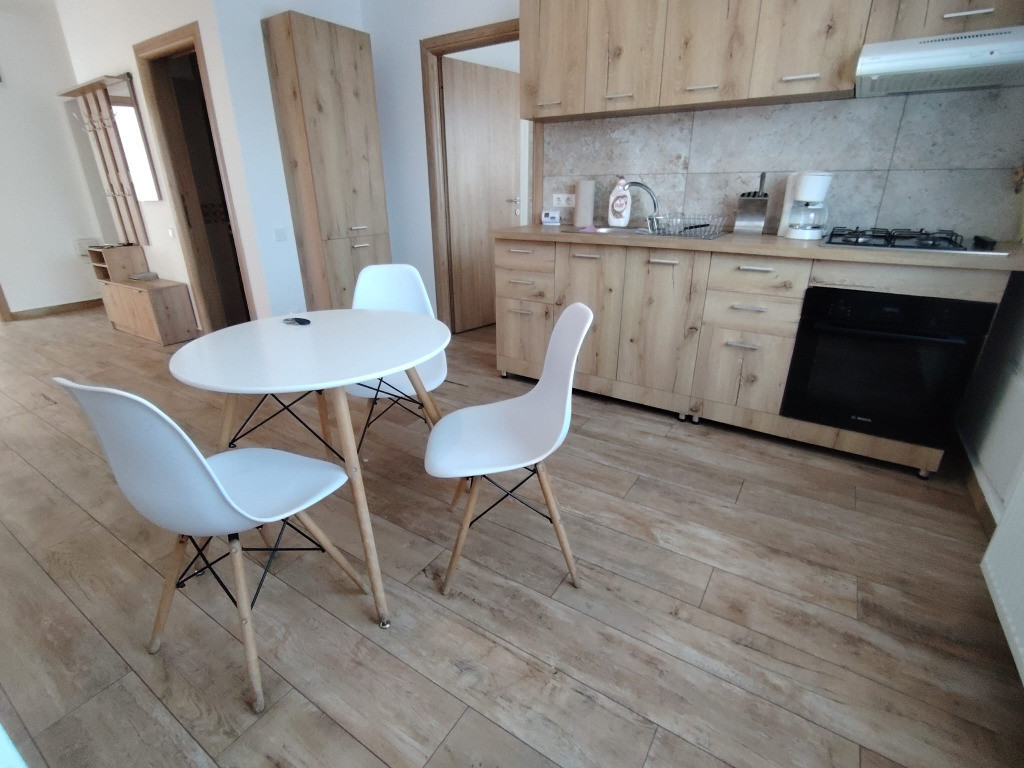 Inchiriere ap cu 3 camere, 60 mp ,Avram Iancu