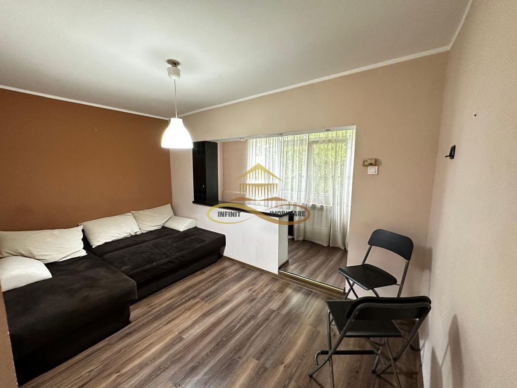 Garsoniera de vanzare confort 1 Martir Horia Bacau