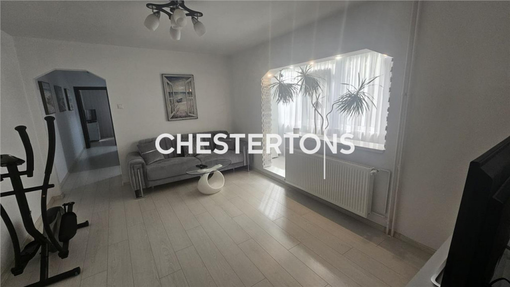 Apartament 3 camere cochet centrala proprie in zona Gorjului
