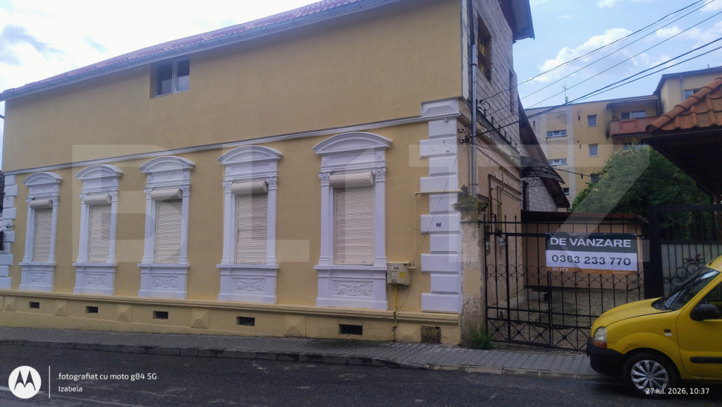 Casă de vânzare la roșu,500 mp utili potențial Unic, loc