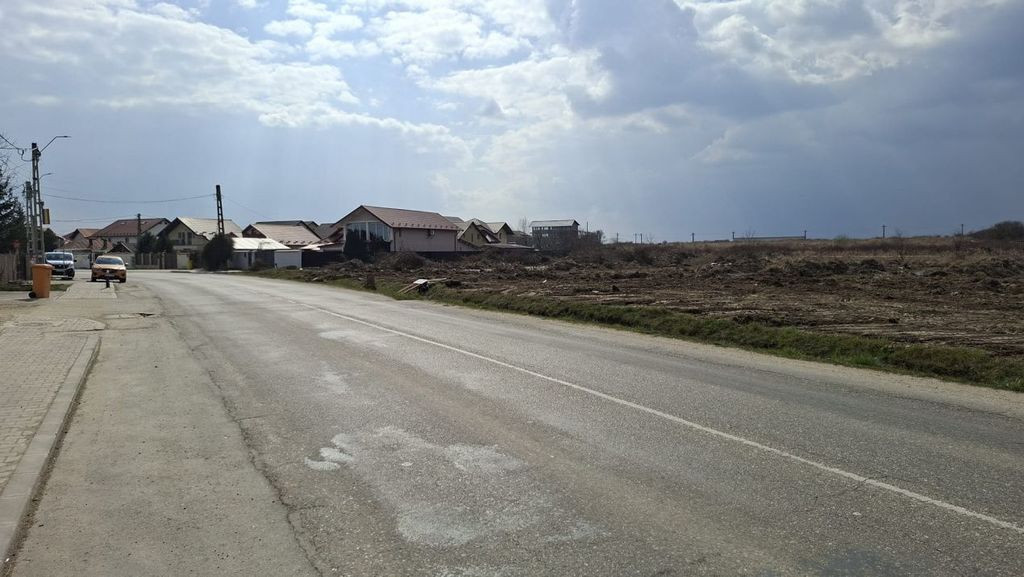 Teren 489 mp Bradu, deschidere la DJ - 3 Km de Pitesti