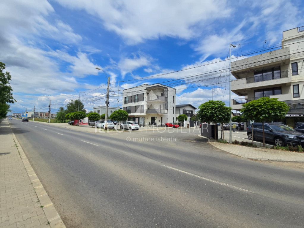 Lot teren casa Tunari 743mp