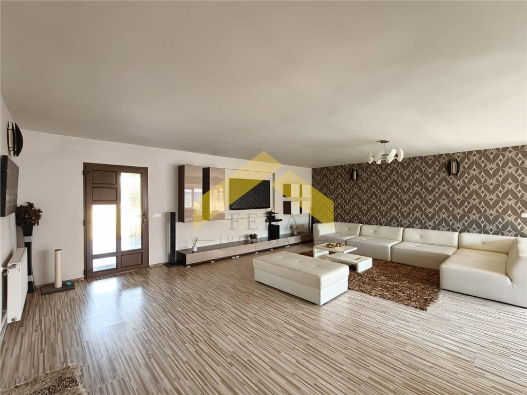 Casa P 1 in Arad, zona cartier Athena