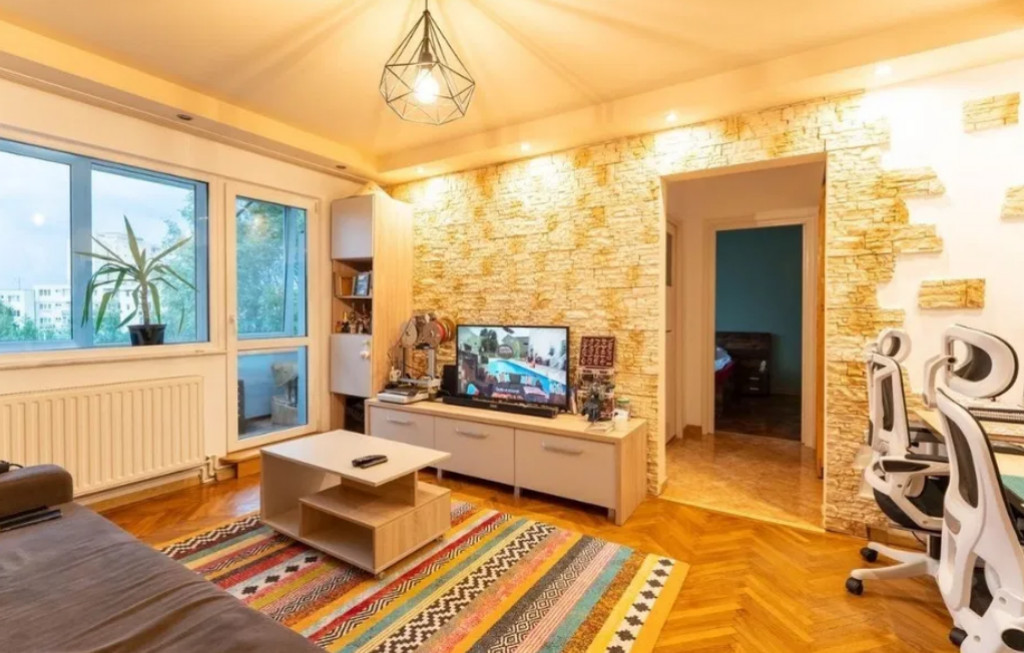 Apartament 2 camere | Semidecomandat | Zona Astra
