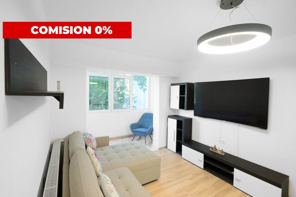 Apartament Gavana, 4 camere, etaj 1, renovat recent , zon...