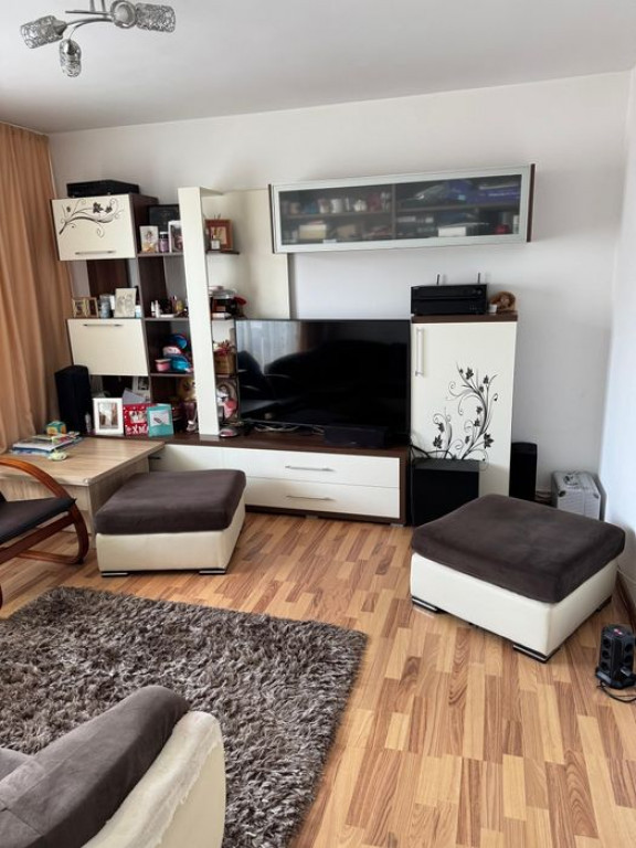 Apartament 2 camere , Avram Iancu,parcare,mobilat ,79900 Eur